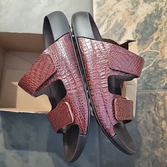 ECCO Cozmo 2-Band Sandals Cognac Animal Print NEW - Picture 4 of 8